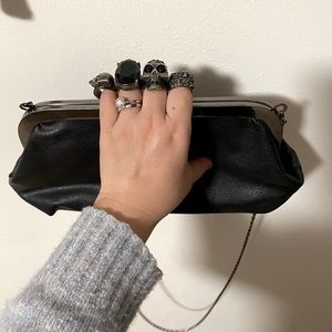 Multi-wear Clutch in black
